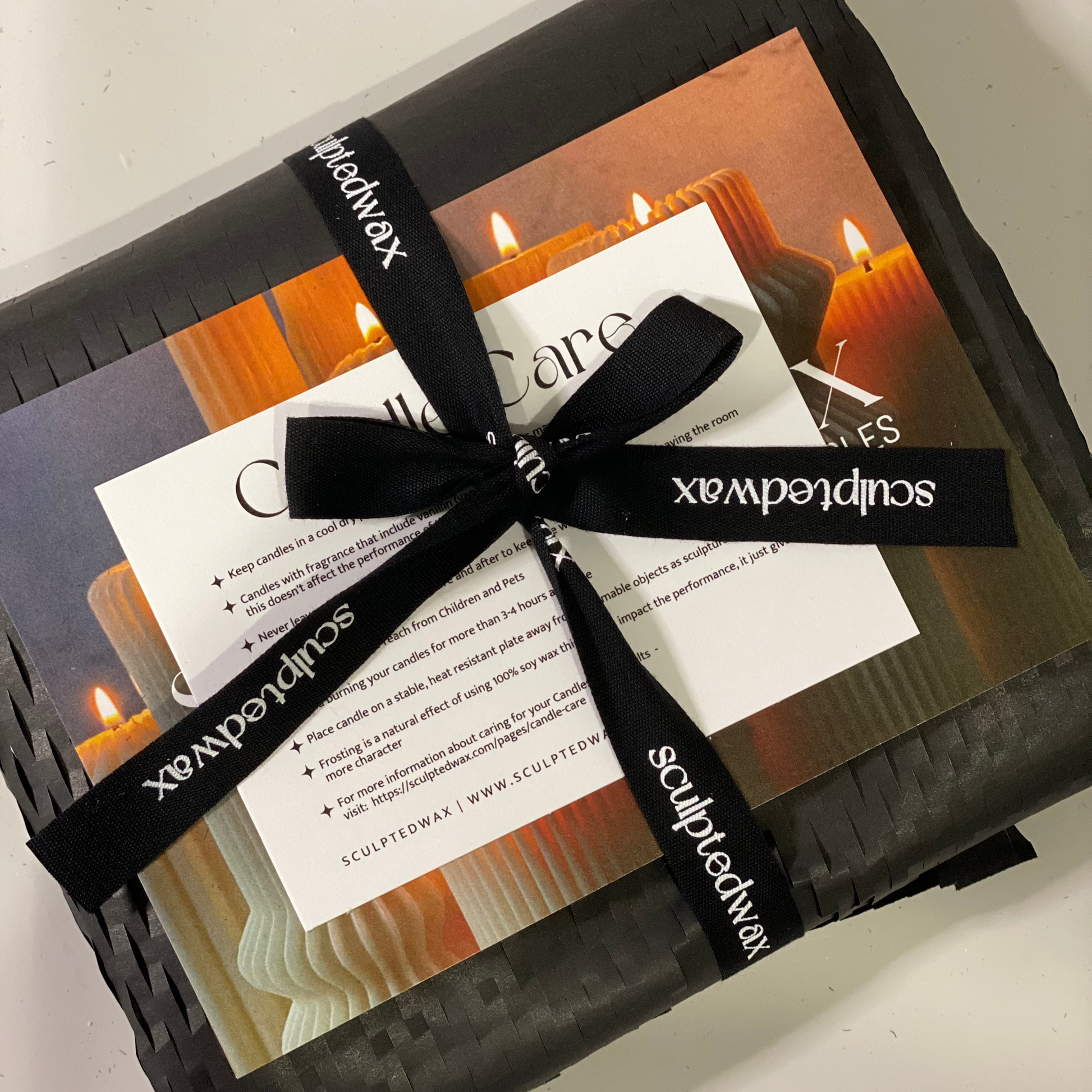 aesthetic candle packaging