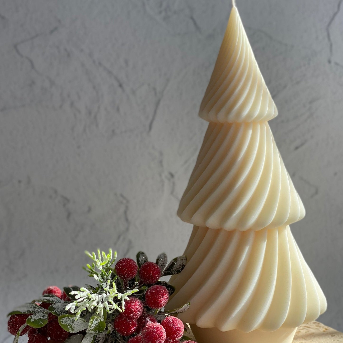 eco-friendly Elegant Christmas Tree soy Candle