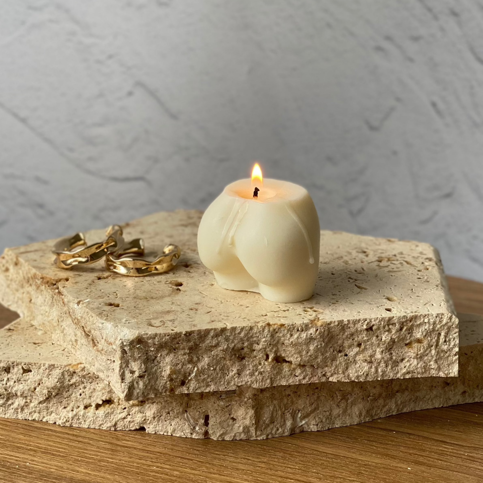 booty bum sculptural soy candle small